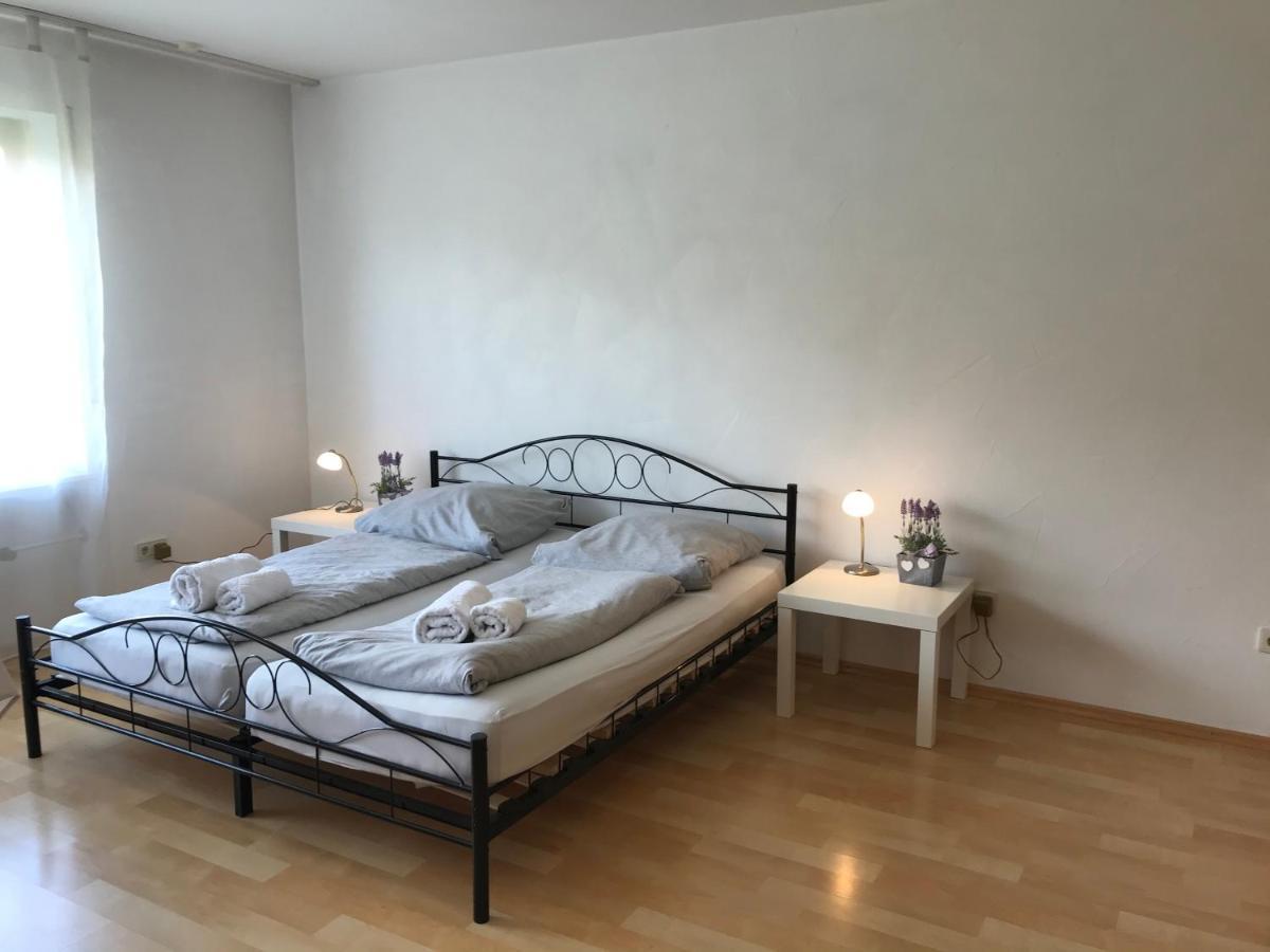 Gaestehaus Steinmann Apartment 2 Zimmer Miltenberg Bagian luar foto